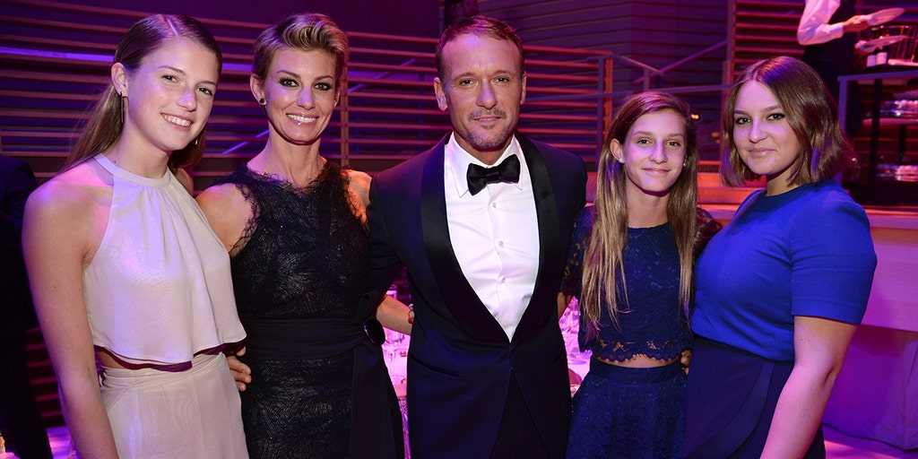 Tim McGraw says Faith Hill and daughters are his biggest 'flex,' give him 'purpose' during tough concerts - Vimarsana News