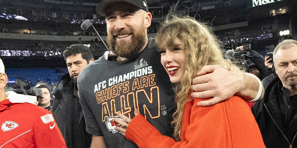 Taylor Swift and Travis Kelce's kiss on the field demonstrated