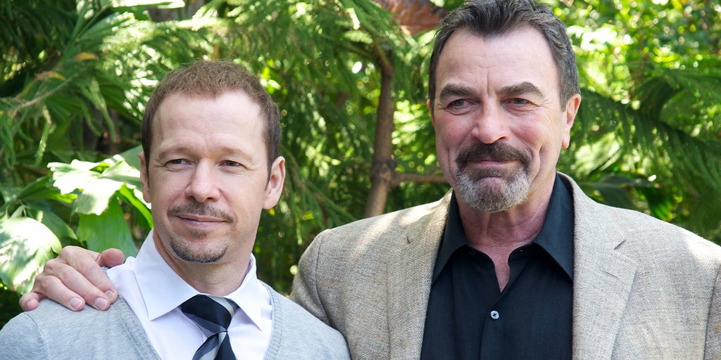 'Blue Bloods' star Donnie Wahlberg calls Tom Selleck 'Dad': 'We've just become a real family' - Vimarsana News