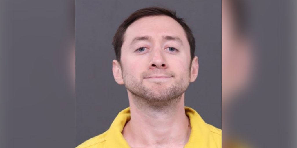 https://a57.foxnews.com/static.foxnews.com/foxnews.com/content/uploads/2024/02/1024/512/justin-mohn-mugshot.jpg?ve=1&tl=1
