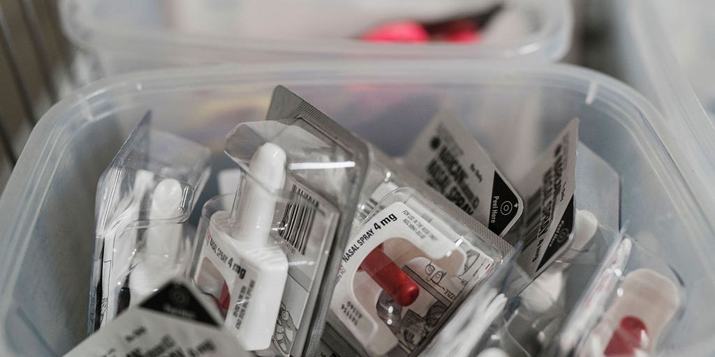 Higher-dose naloxone spray doesn't boost overdose survival, NY study finds - Vimarsana News