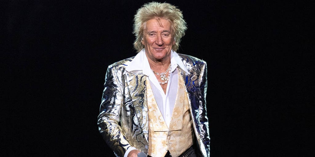 Rod Stewart addresses retirement rumors, will return to rock songs