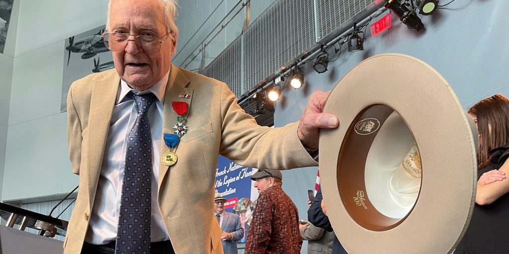 New Orleans hat salesman, 99, honored by French president for WWII service - Vimarsana News
