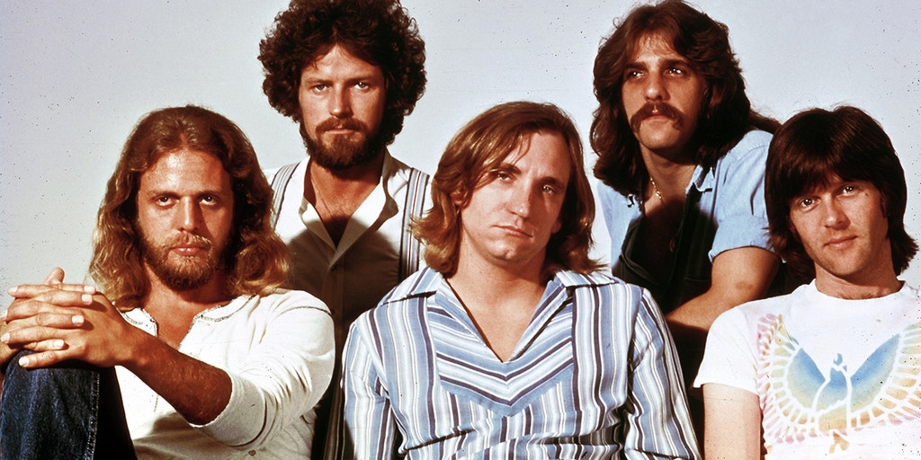 Eagles' 'Hotel California' criminal trial over stolen lyric pages is about 'names involved' - Vimarsana News