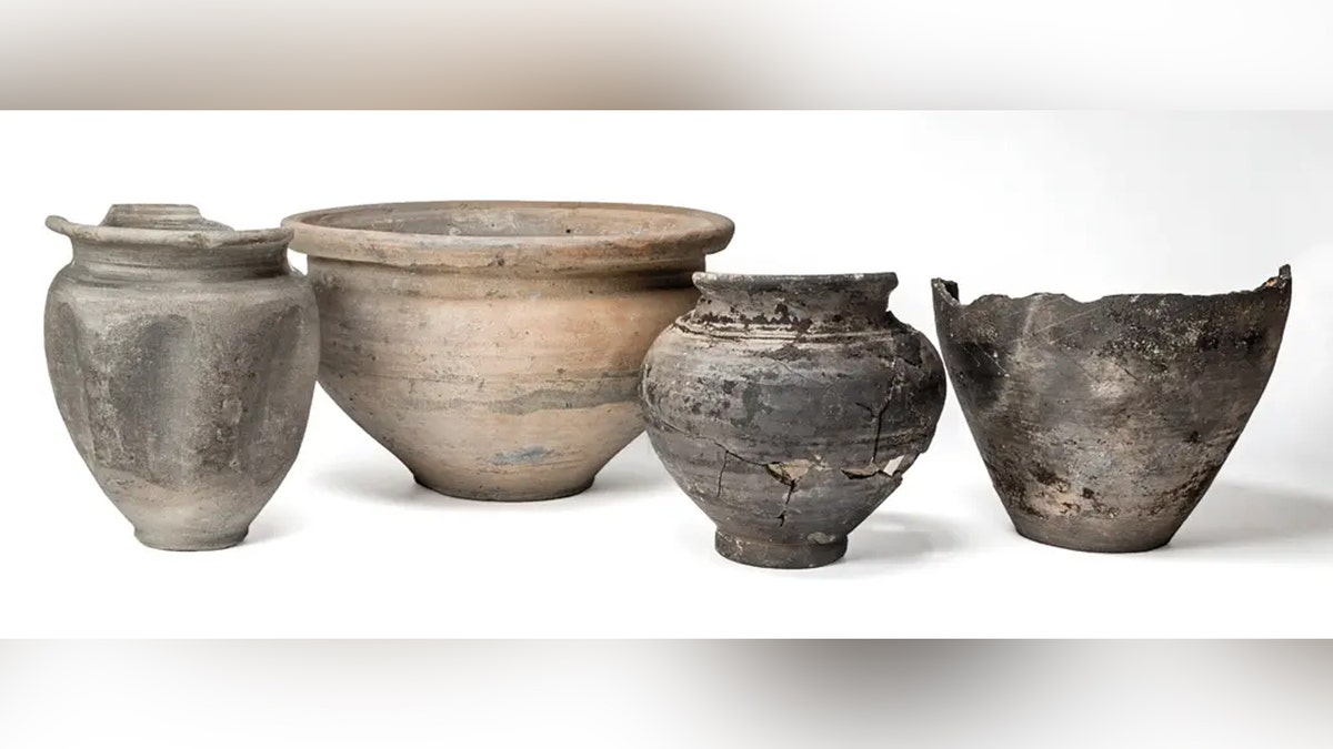 Ancient Roman Pots