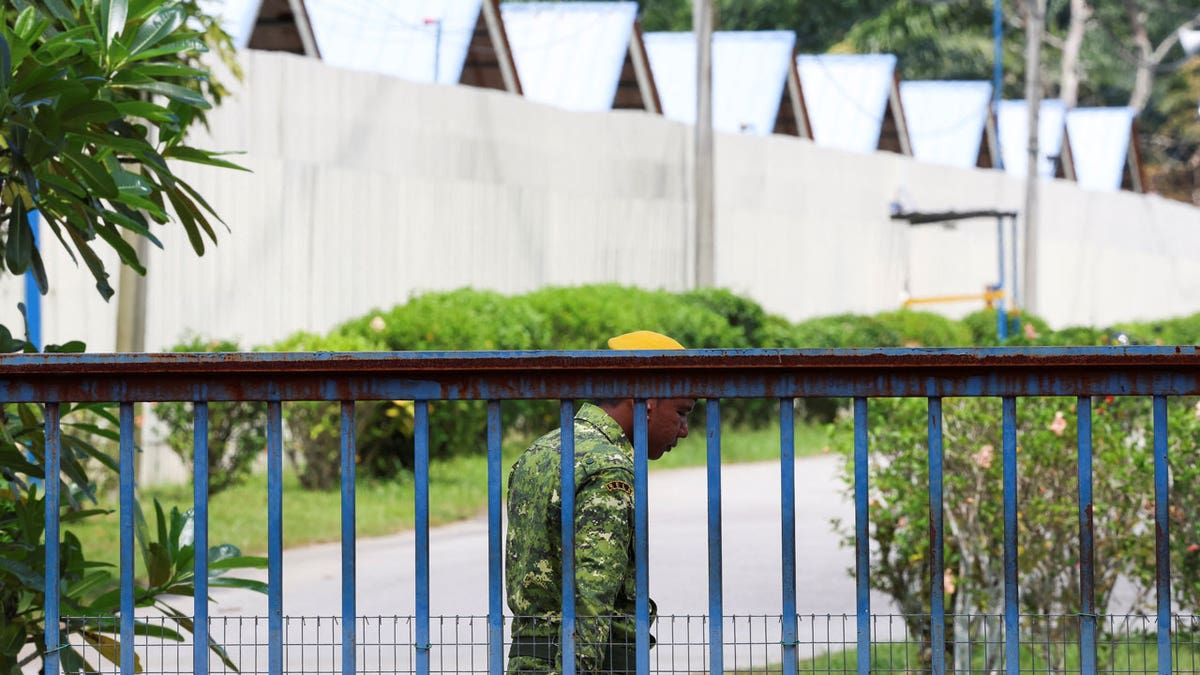 Security guard at Malaysia's Bidor Immigration Detention Center