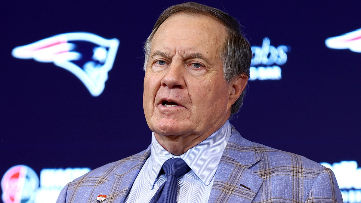 Bill Belichick's Son, Steve, Roasts His Father With Joke At Press ...