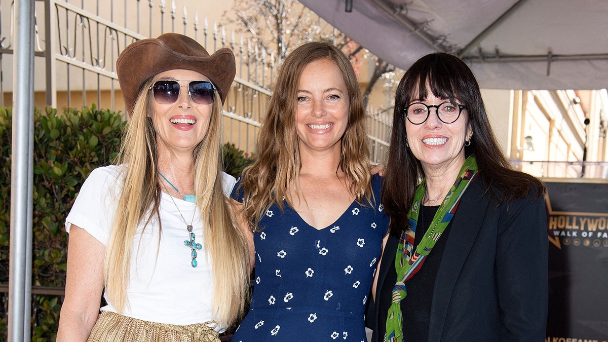 Chynna Phillips, Bijou Phillips, and Mackenzie Phillips posing together