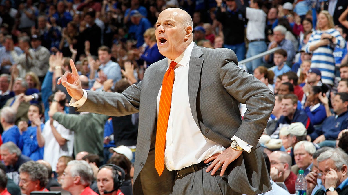 Seth Greenberg reacts during a game