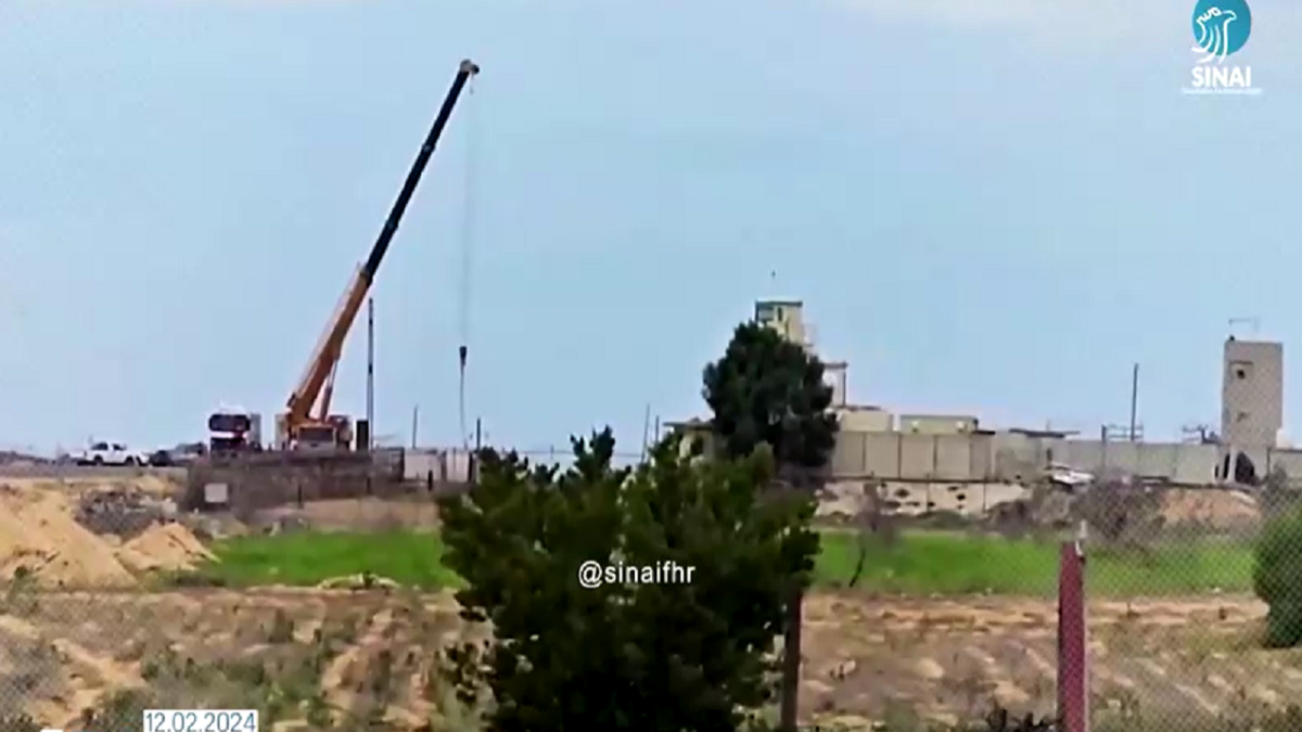 Egypt construction near Gaza