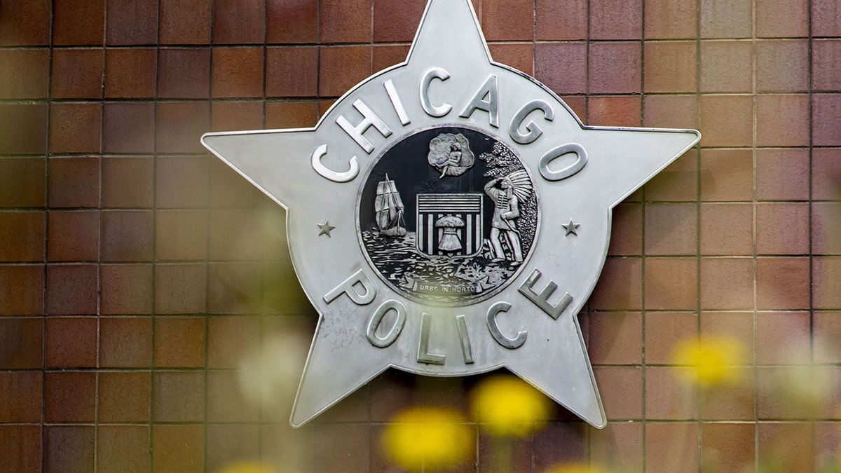 Chicago police logo