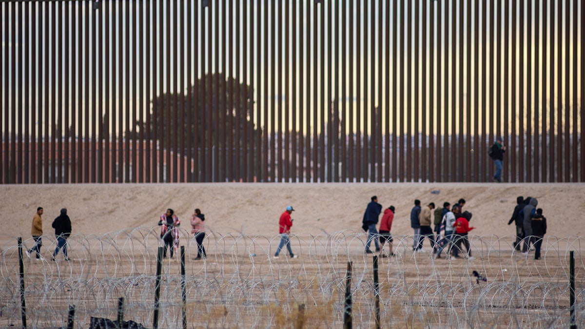 Large Majority Of Illegal Border Crossings Shift To Arizona And ...