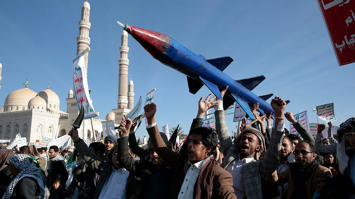Houthi supporters rally in Yemen