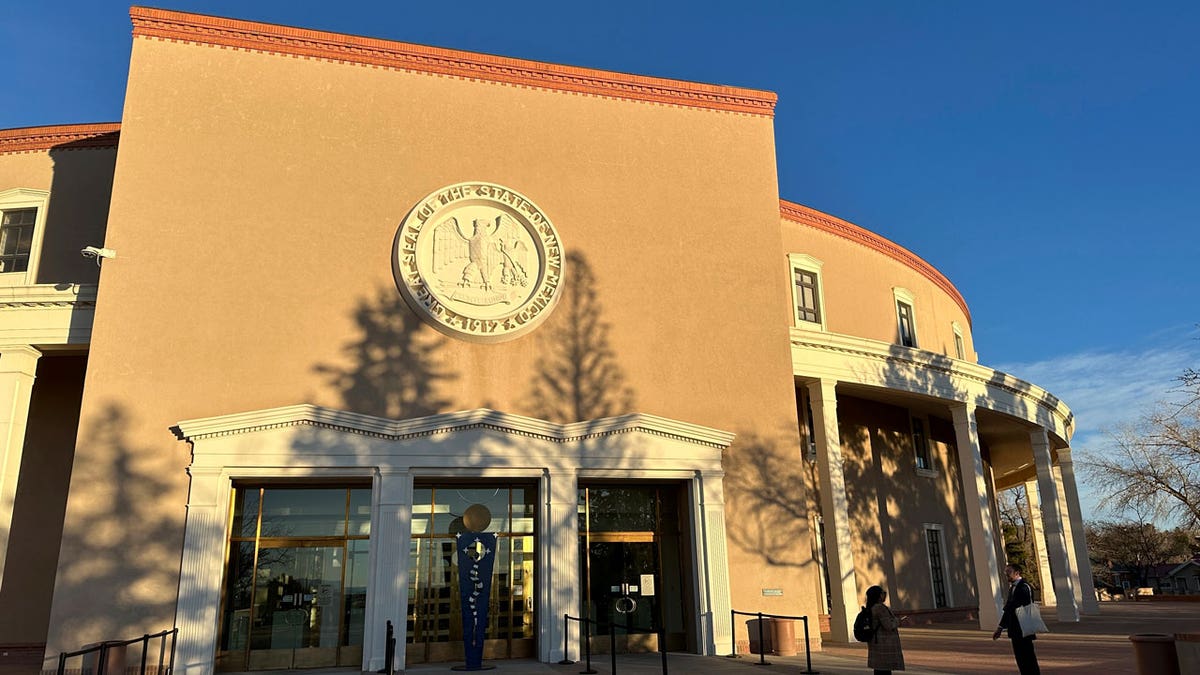 New Mexico Statehouse