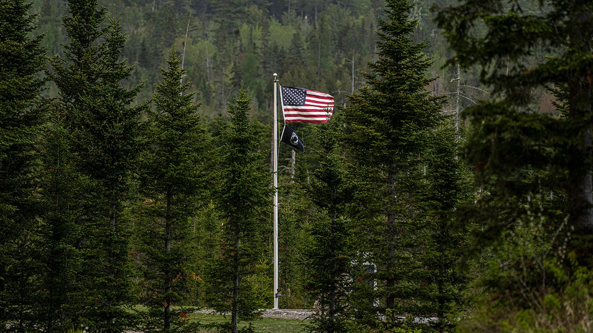Maine flagpole