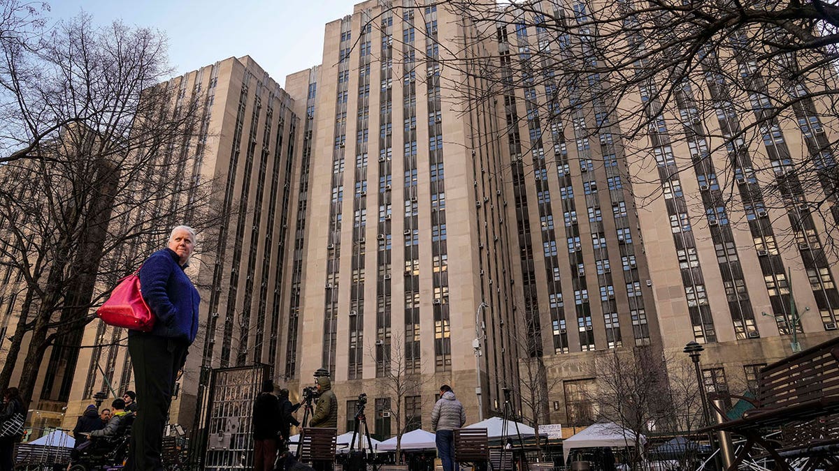 Manhattan Court