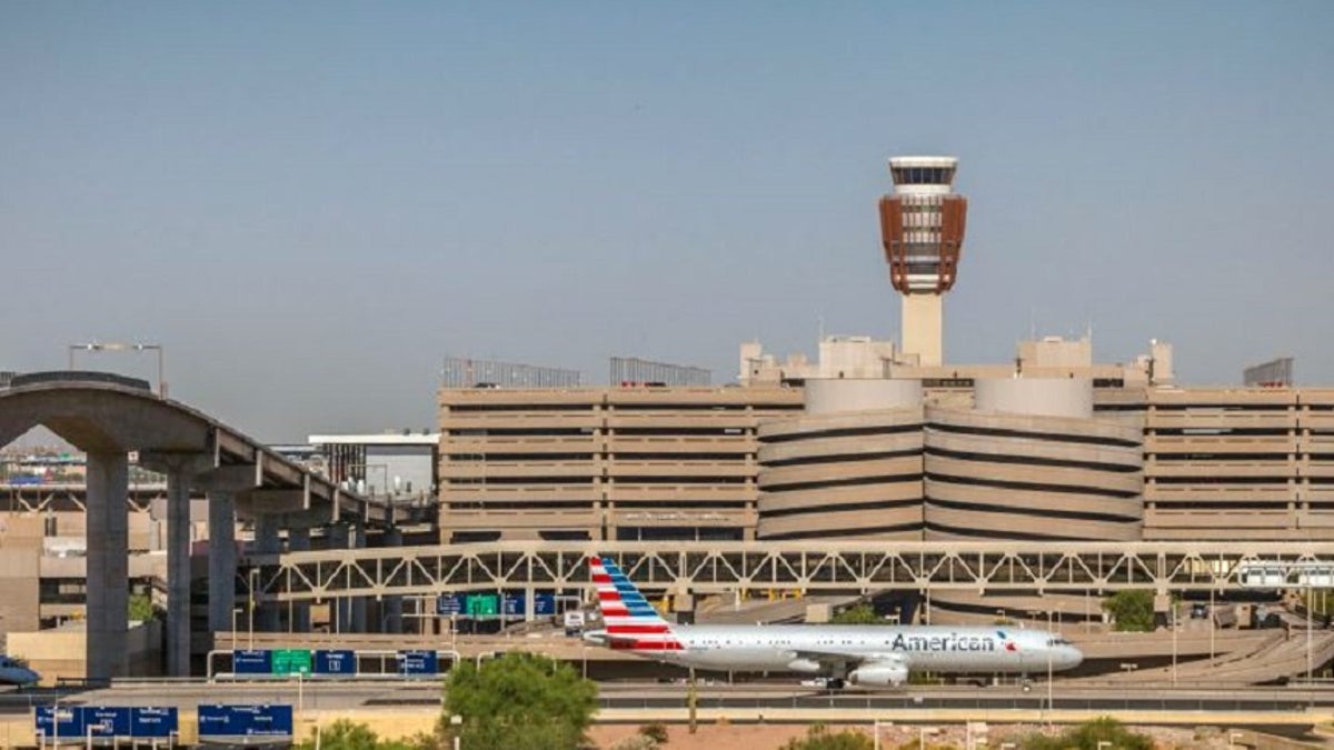 Outside view of Phoenix Sky Harbor International Airport.