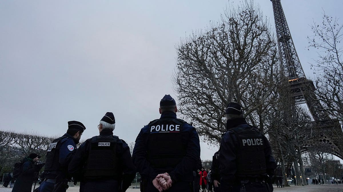 Paris police