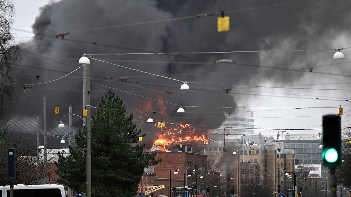 Fire at amusement park