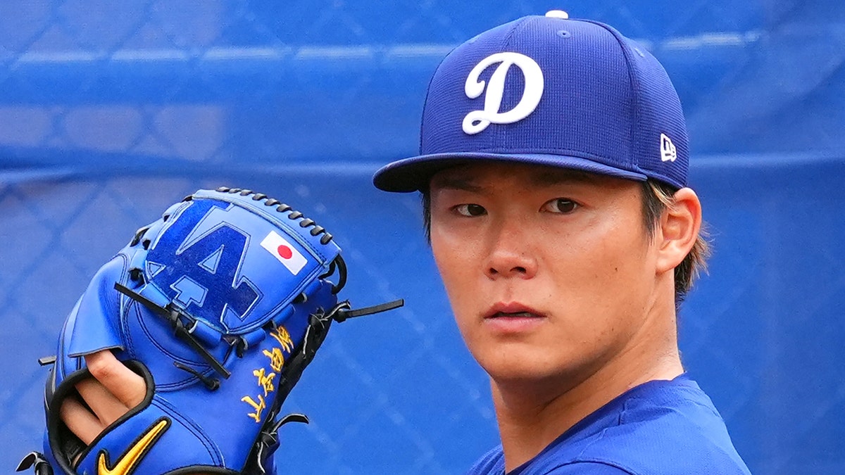 Yoshinobu Yamamoto Dodgers’ Yoshinobu Yamamoto shines in first MLB action since signing