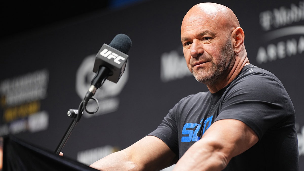 UFC Dana White Storms Off Set Of Howie Mandel's Podcast Episode | Fox News