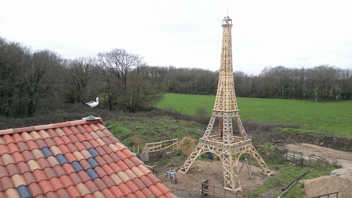 Eiffel Tower replica