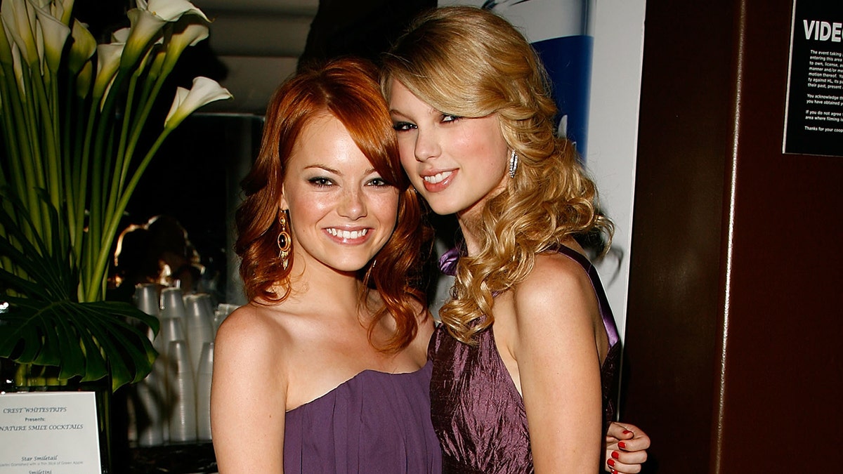 Taylor Swift and Emma Stone together in 2008