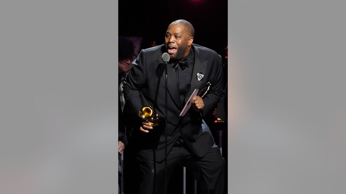Killer Mike accepts Grammy award