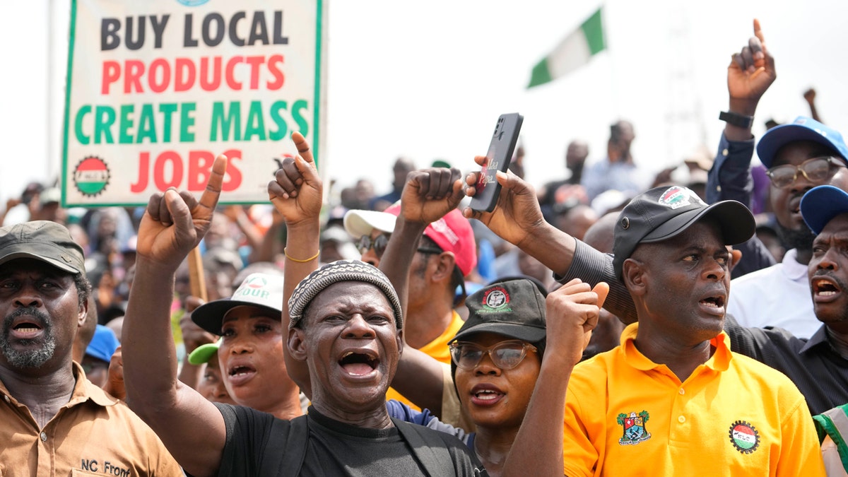 نائجیریا کے مزدوروں کا احتجاج
