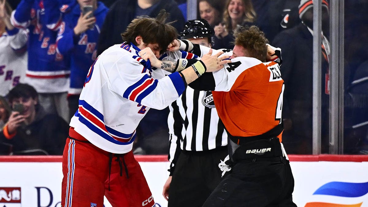Rangers rookie sensation gets into 2nd fight in 4th NHL game as