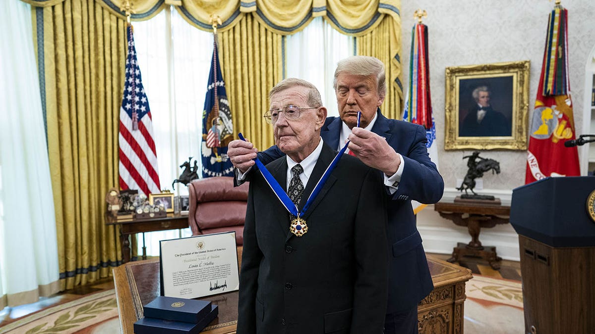 Lou Holtz and Trump