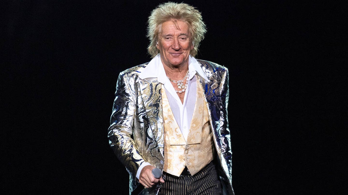 Rod Stewart Celebrates Son's Wedding with All Eight Children by Five Women