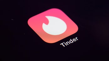 Valentine's Day lawsuit against Tinder, Hinge apps alleges 'compulsive' use encouraged