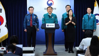 South Korean government warns thousands of striking doctors to return to work or face legal action