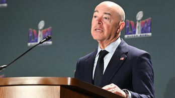 91���� Politics: Borderline impeachment