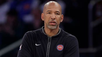 Pistons' Monty Williams tears into NBA officials after loss: 'Absolute worst call of the season'