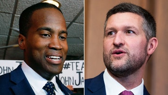 Bipartisan lawmakers eye 'pilot program' to expedite citizenship for migrants who serve in US military