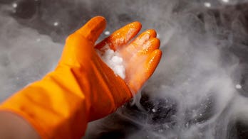 Tennessee elementary students, teacher, hospitalized after science experiment involving dry ice