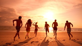 15 travel essentials you need for spring break, no matter where you’re going