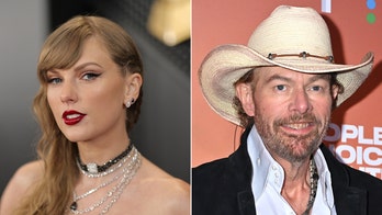 Taylor Swift praises late Toby Keith in resurfaced video from her early career