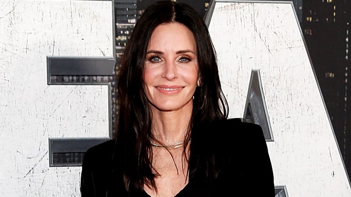 Courteney Cox says she never imagined she would get a star on the Hollywood Walk of Fame
