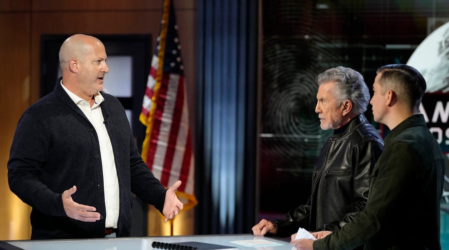 John and Callahan Walsh on the return of 'America's Most Wanted'