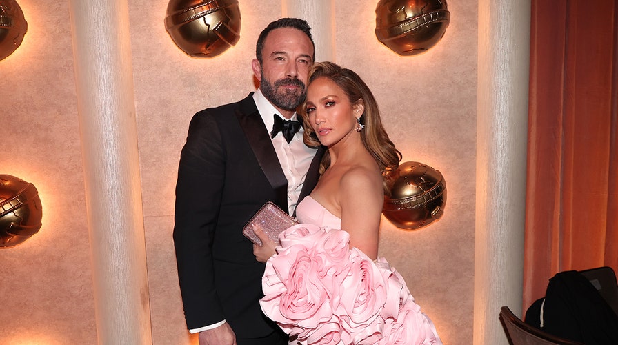 Kevin Smith describes Ben Affleck and Jennifer Lopez's wedding: 'Inspiring'