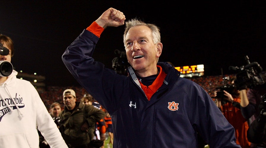 Sen. Tuberville talks court-storming controversy in college sports