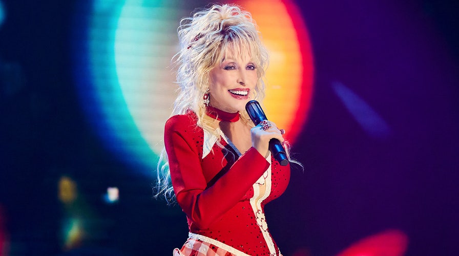 Dolly Parton details what she loves about country music