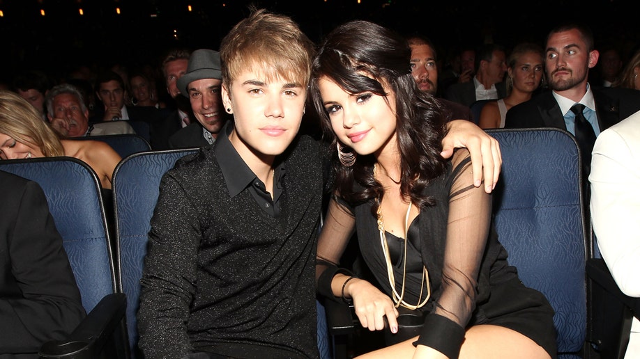 Justin Bieber and Selena Gomez attend The 2011 ESPY Awards