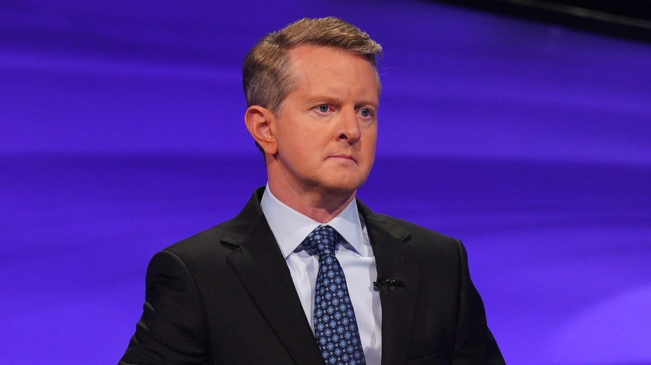 'Jeopardy!' under fire over 'woke' question about pronouns