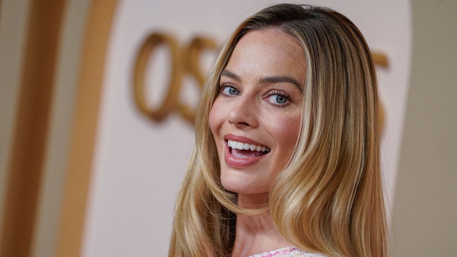 Margot Robbie, Cillian Murphy join fellow Oscar nominees for yearly luncheon