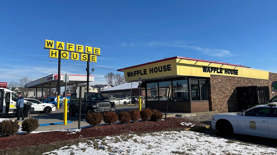 Indianapolis Waffle House shooting victim identified by authorities
