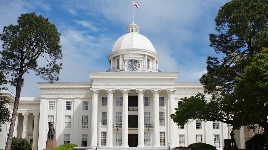 Alabama lawmakers pass legislation that bans state funding of DEI, restricts teaching 'divisive concepts'